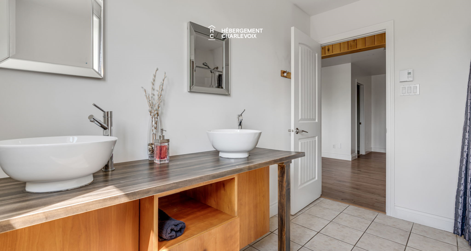 JAC-1 - Vues magnifiques sur les paysages Charlevoisiens 